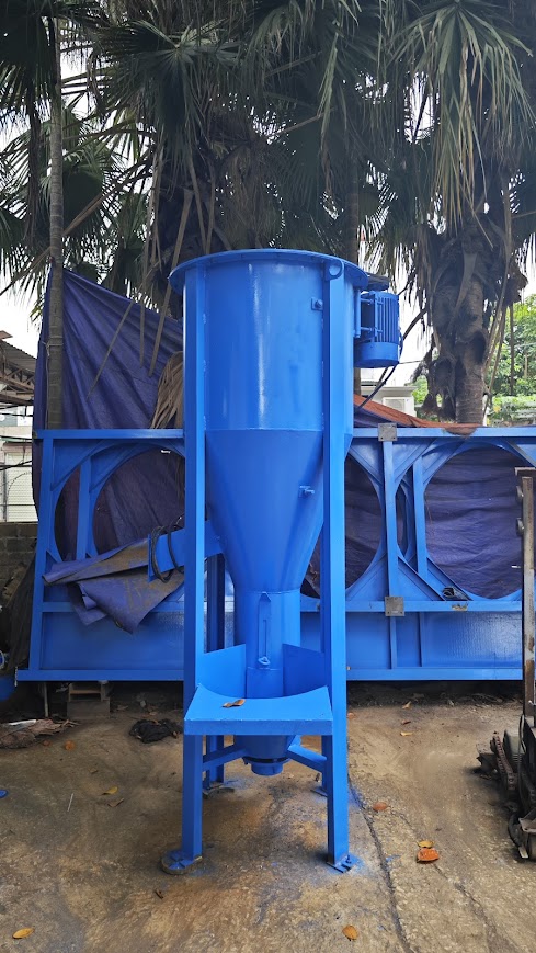 Ảnh sản phẩm Máy trộn bột bả 1000kg 1