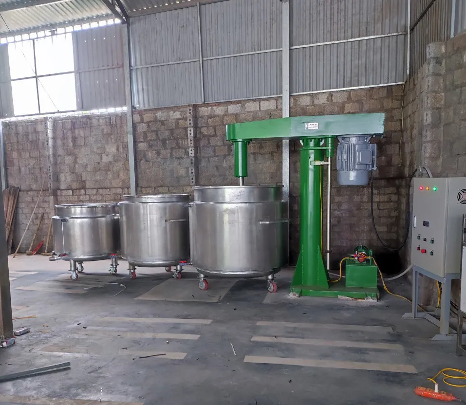Ảnh sản phẩm Máy khuấy keo 1000 lít 3