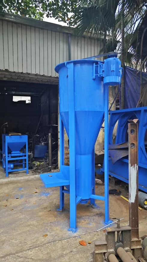 Ảnh sản phẩm Máy trộn bột bả 1000kg 3