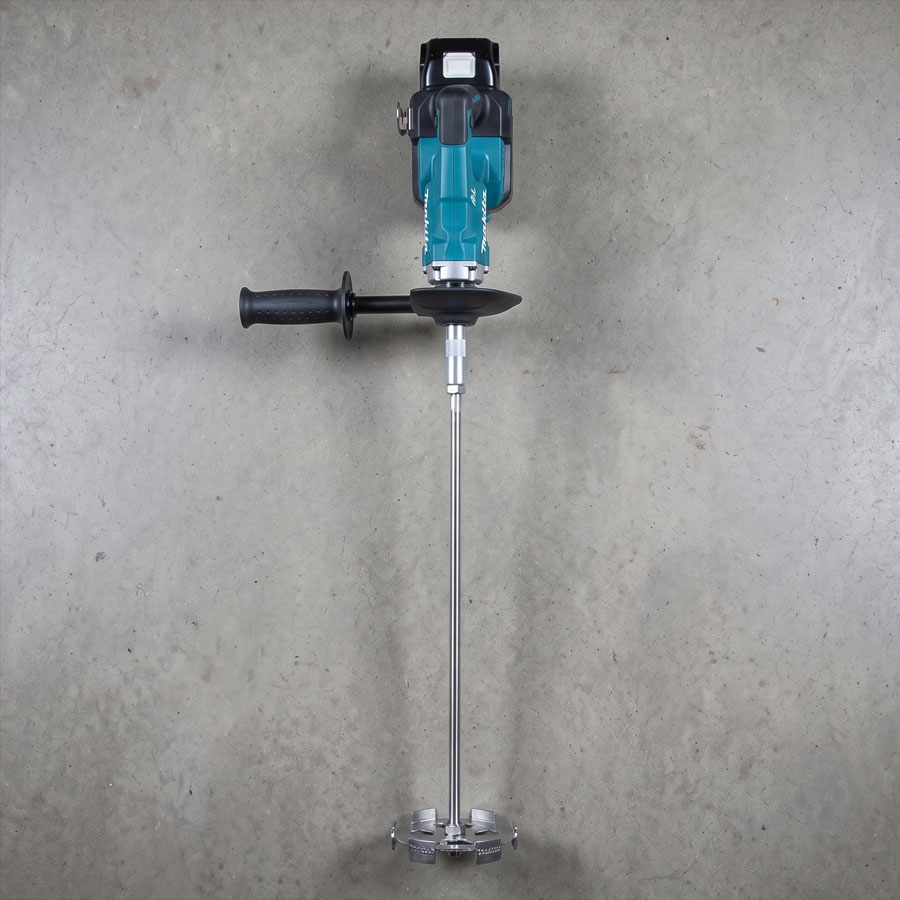 máy khuấy câm tay dùng pin thương hiệu makita
