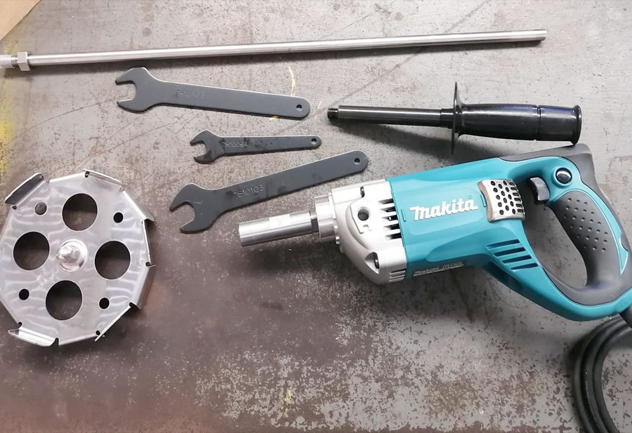 Đánh giá chi tiết máy khuấy sơn cầm tay Makita