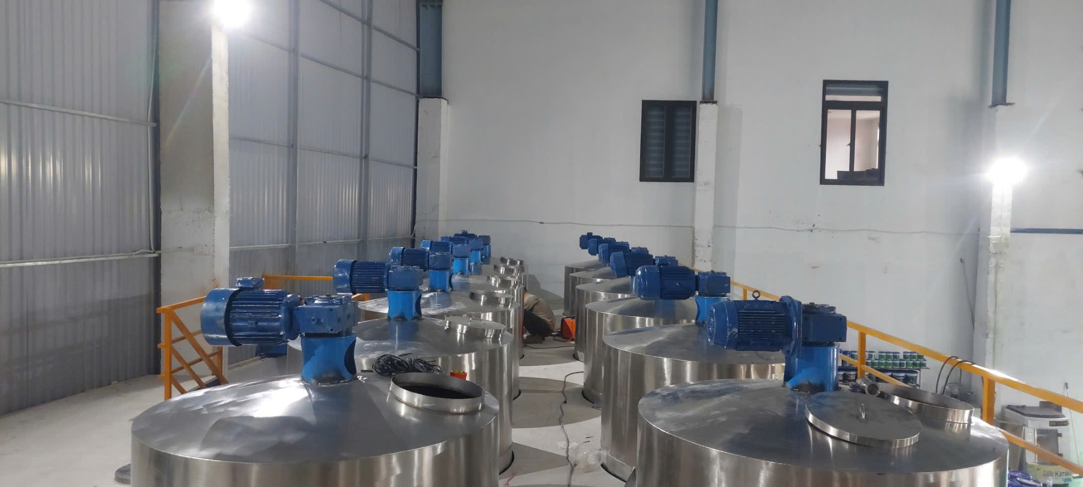 Ảnh sản phẩm Bồn chứa sơn 6000 lít 1