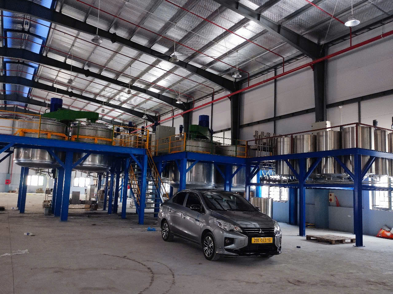 Ảnh sản phẩm Máy khuấy sàn thao tác 9000 lít 160kW 2