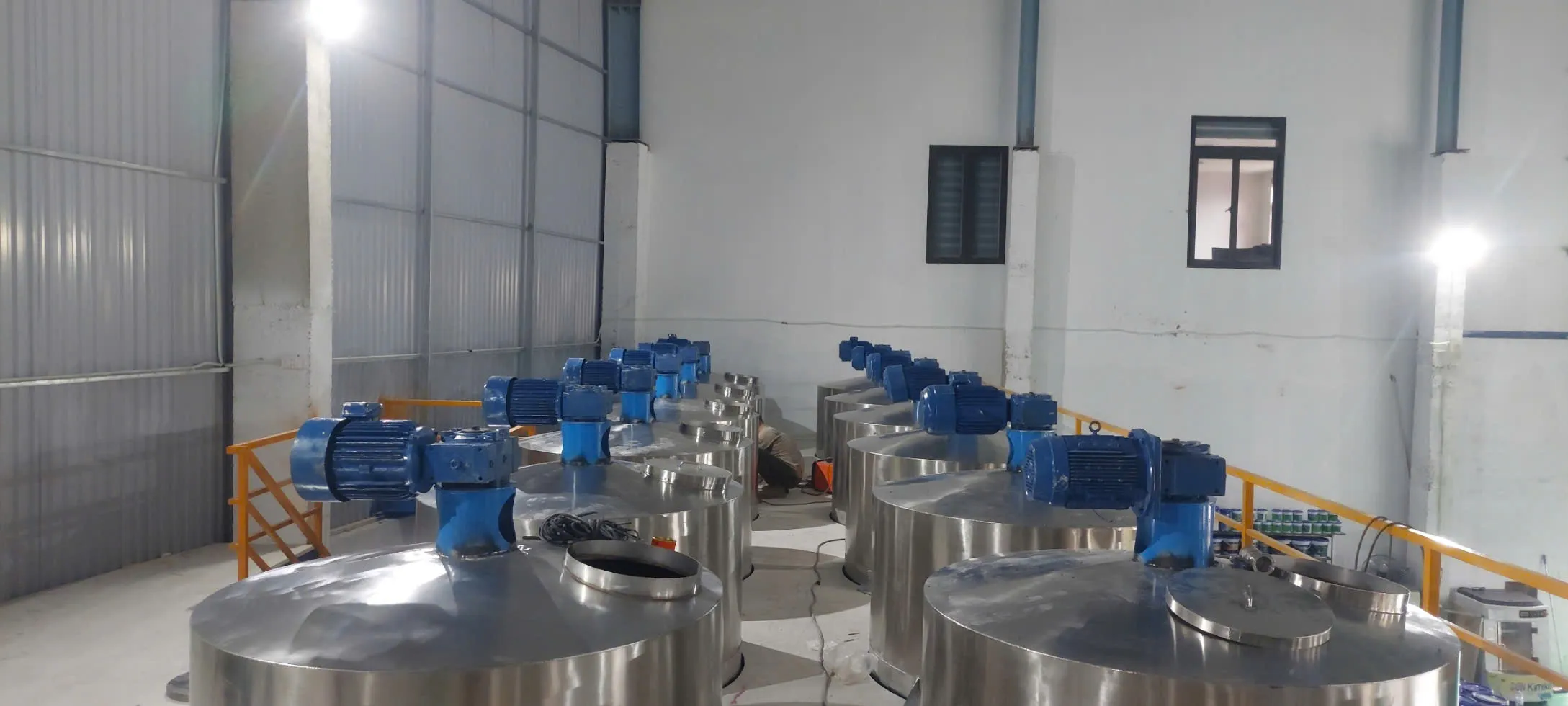 Ảnh sản phẩm Bồn chứa sơn 6000 lít 1