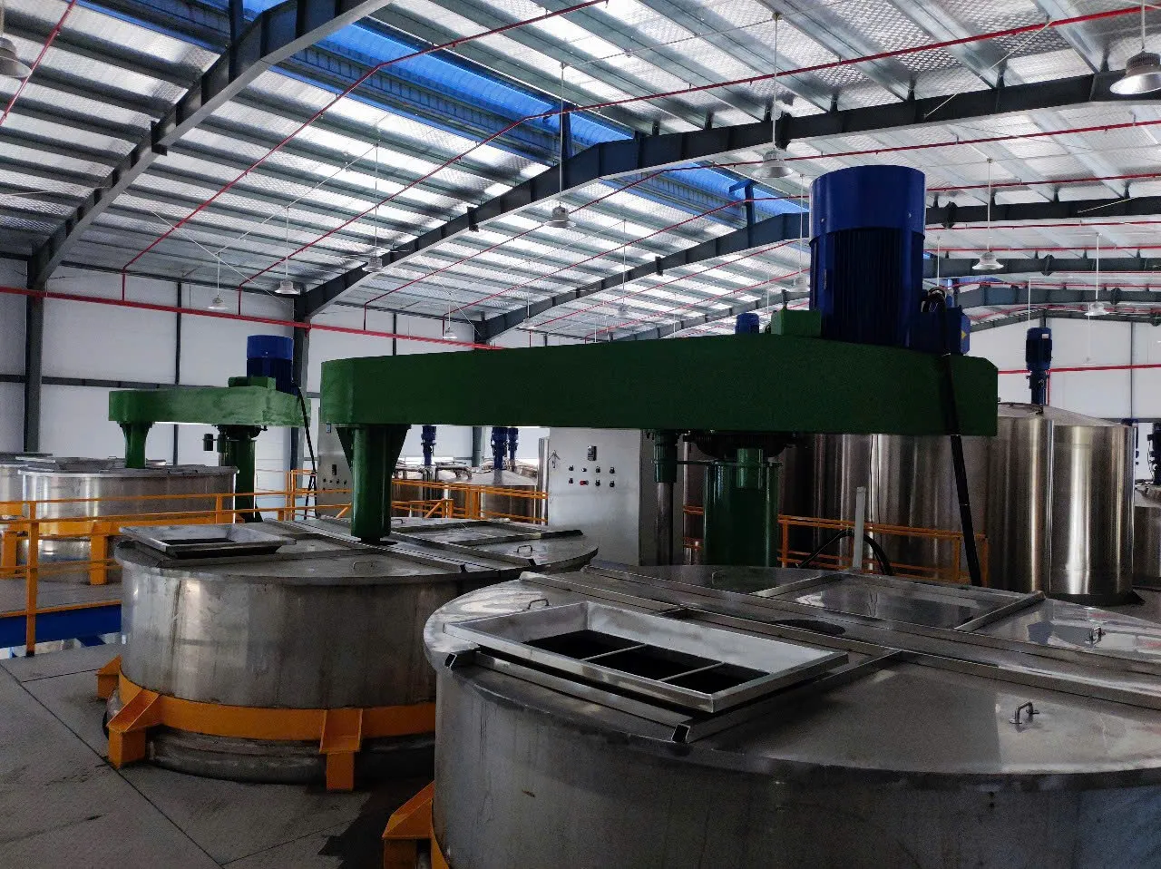 Ảnh sản phẩm Máy khuấy sàn thao tác 9000 lít 160kW 1