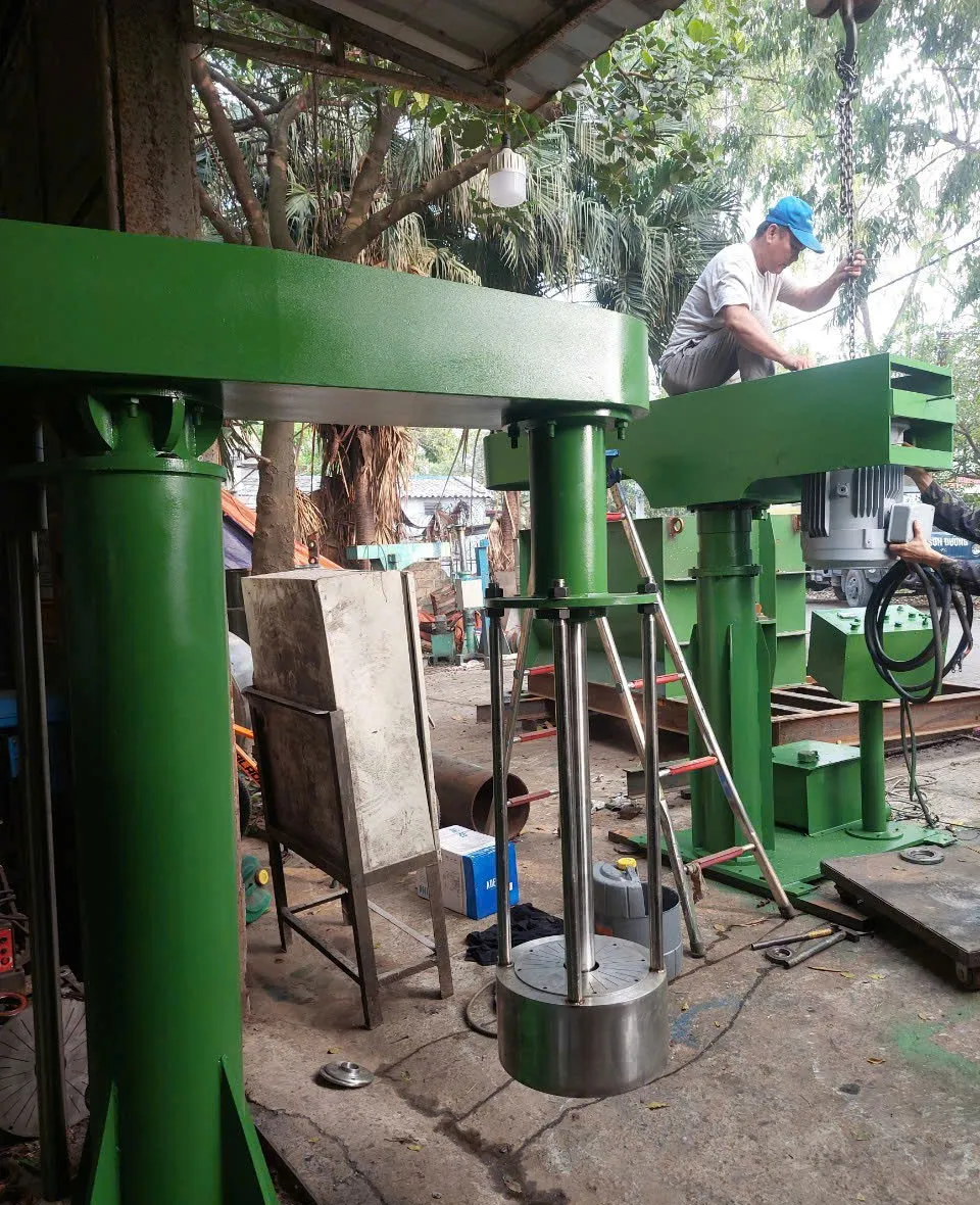 Ảnh sản phẩm Máy nghiền rổ 1500 lít 2