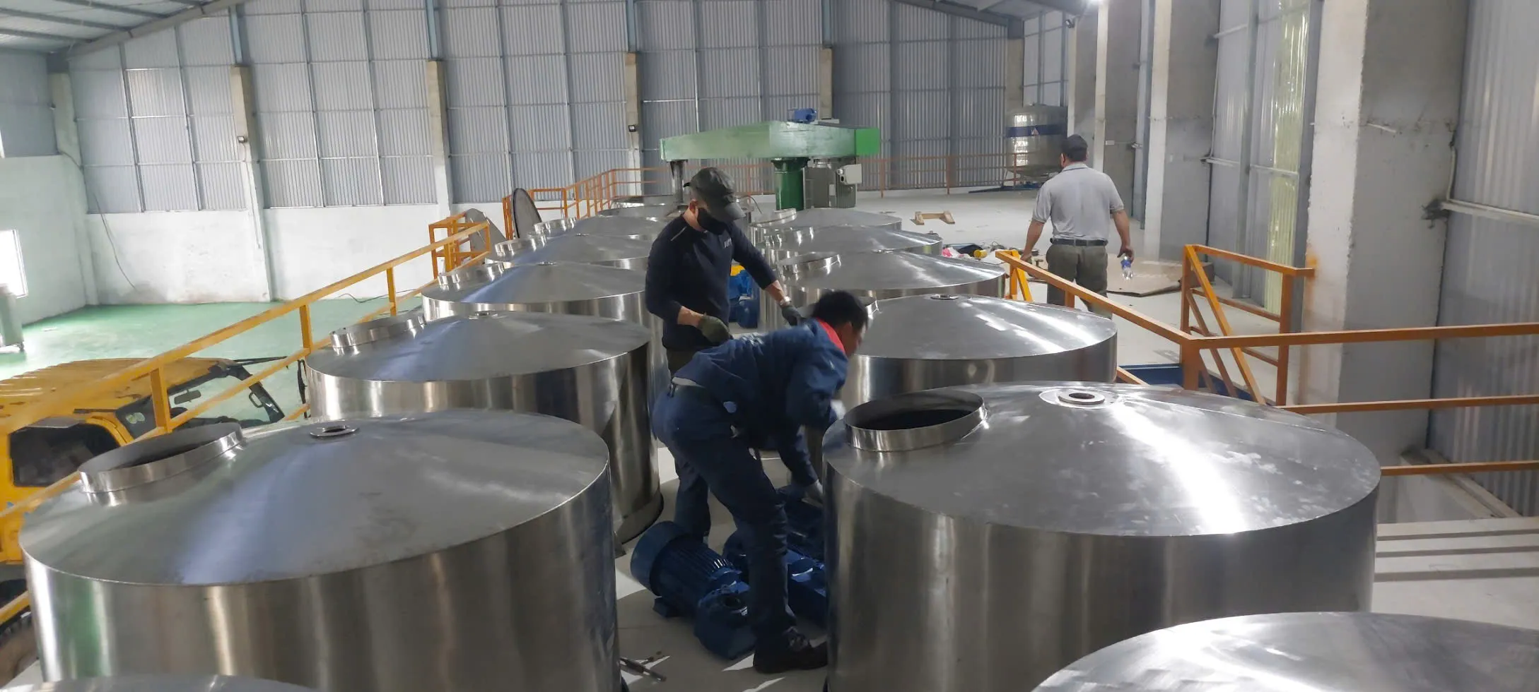 Ảnh sản phẩm Bồn chứa sơn 6000 lít 3