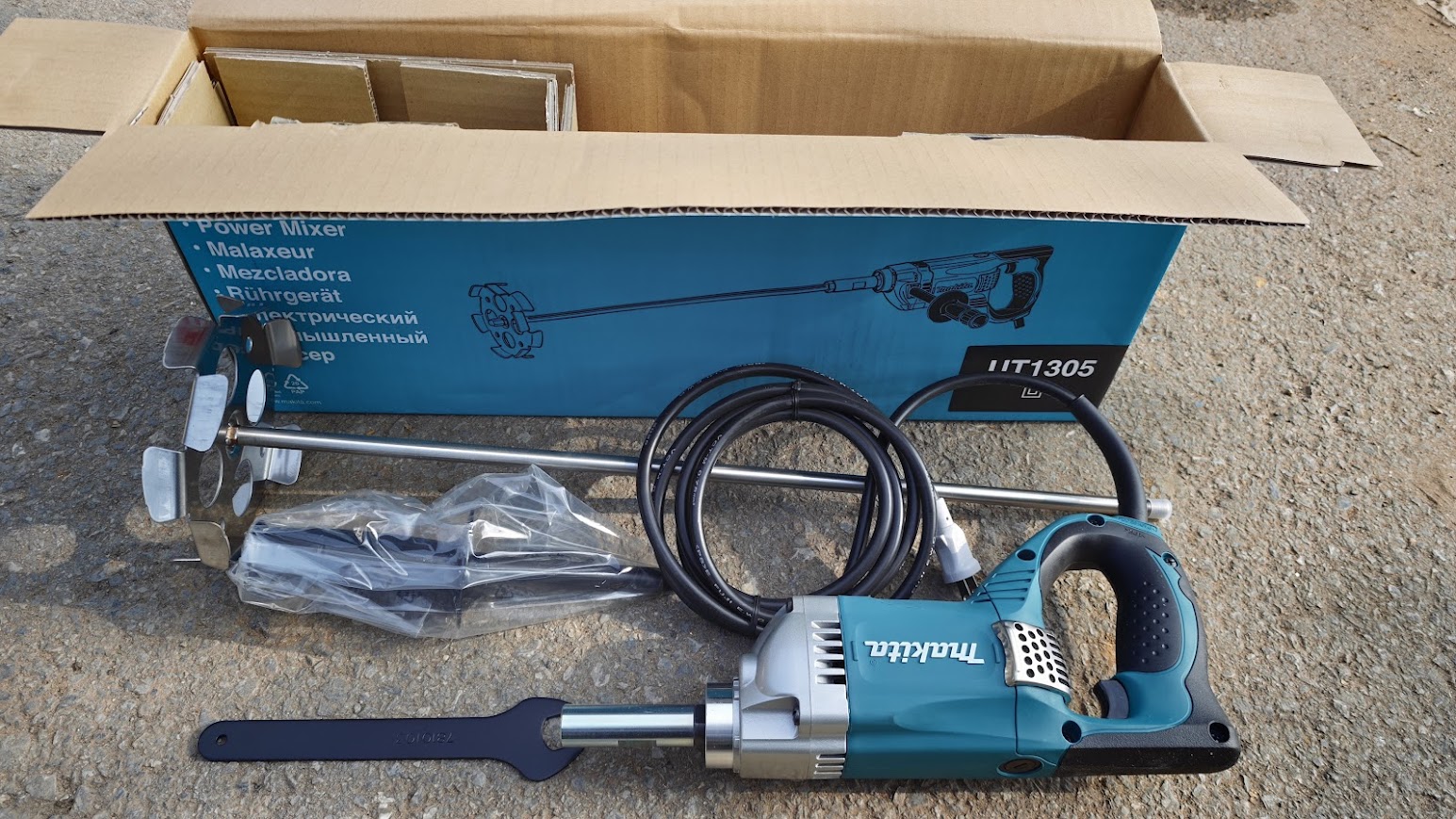 m&aacute;y khuấy cầm tay makita ch&iacute;nh h&atilde;ng