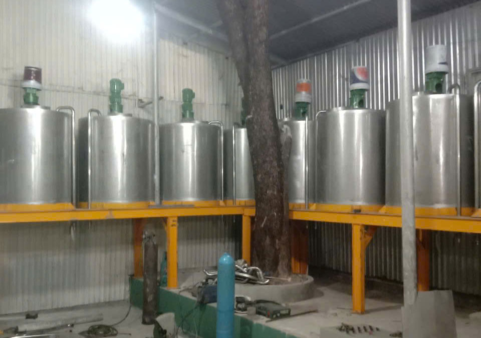 bồn chứa sơn chống lắng