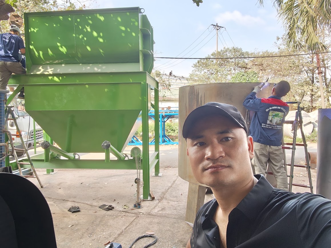 hoàn thiện máy trộn keo dán gạch