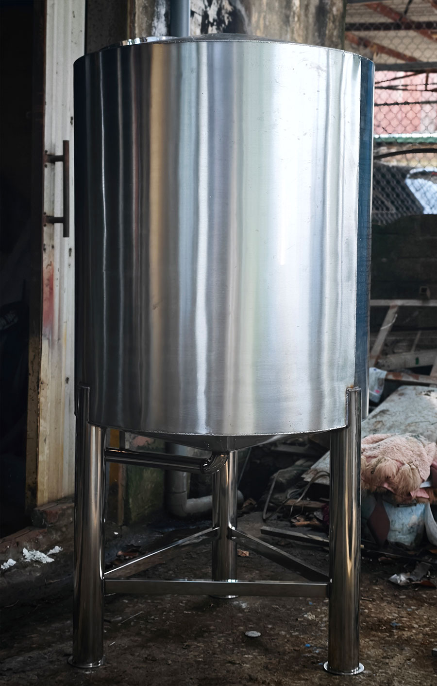 thân bồn chứa sơn