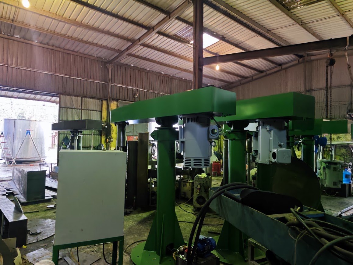Ảnh sản phẩm Máy khuấy keo 1500 lít và cấu tạo chi tiết cần biết 4