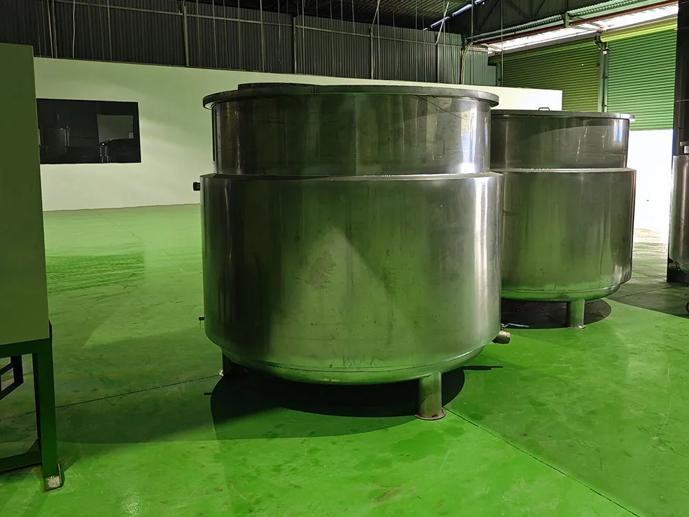 Ảnh sản phẩm Bồn khuấy keo 2000 lít 4