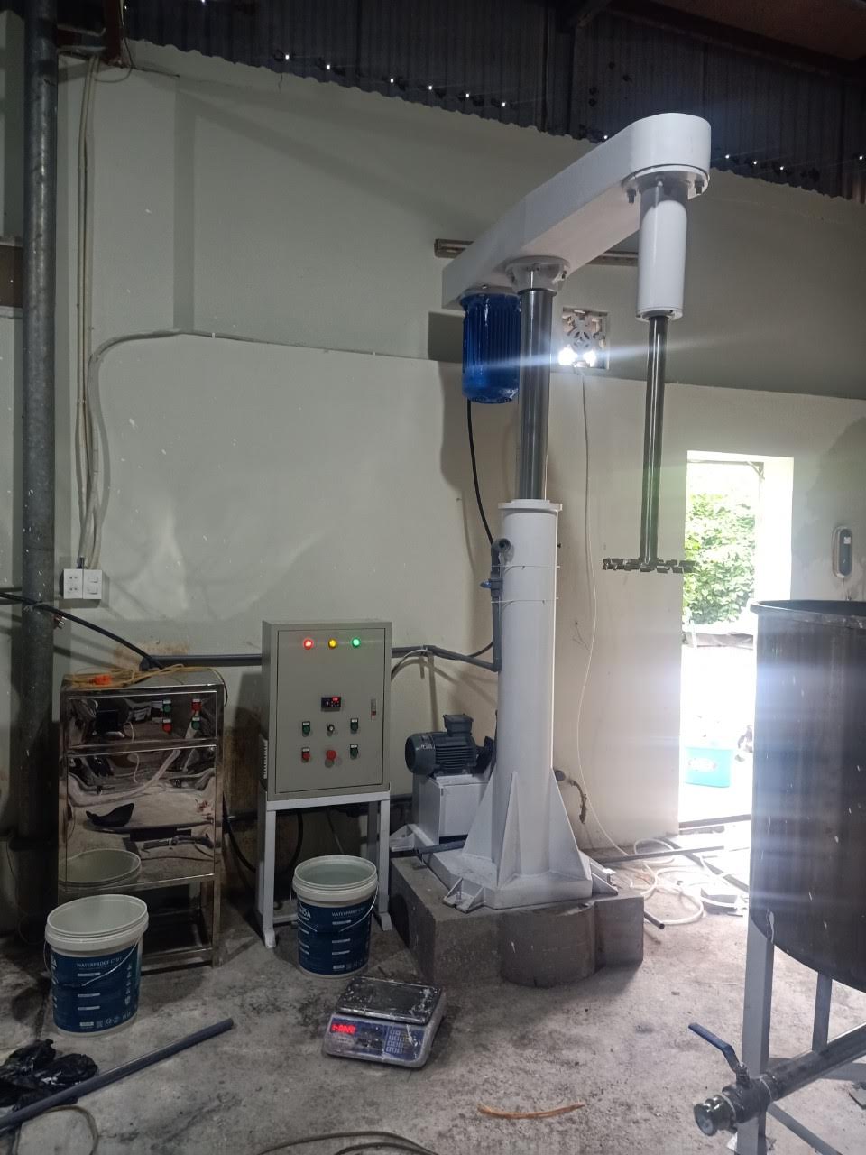 máy khuấy keo 300 lít 7.5kw